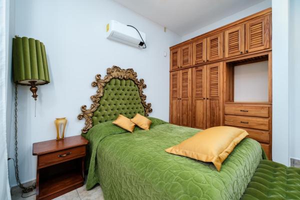 Oasis tropical en sortova: impresionante casa con apartamento