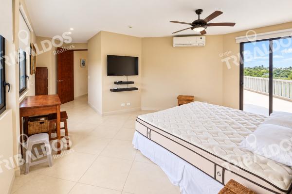 Sale of beach apartment in islamar, vistamar golf & beach - san carlos
