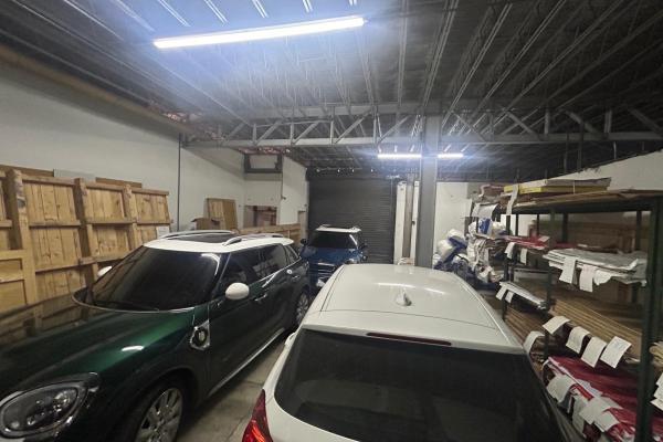Office/warehouse for sale/investment