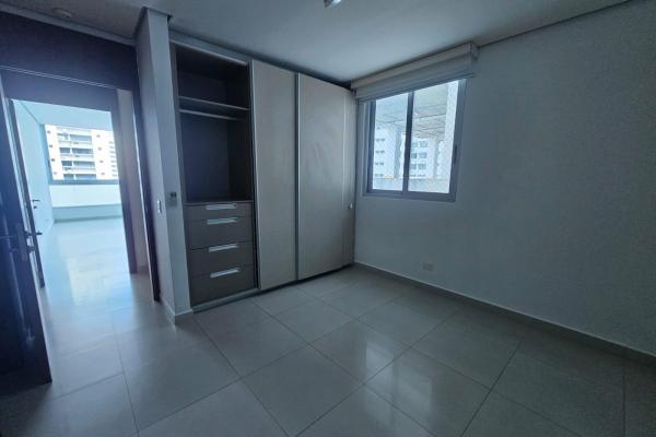 Se vende apartamento marbella 47, reposeído