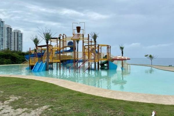 Venta de apartamento en casamar , torre perlamar