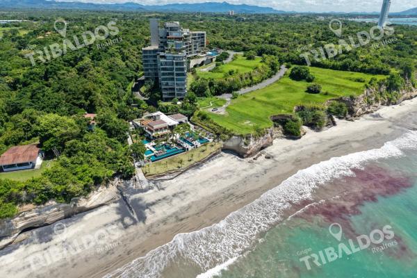 Private-pool beach residence in panama punta caelo