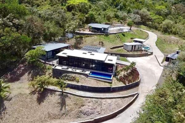 Modern villa, 3 independent guest house and views