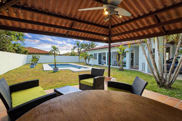 Tropical home in david panama