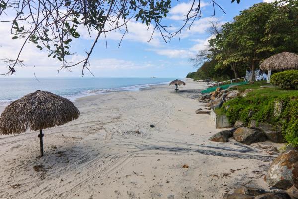 Puro lujo frente al mar en bijao