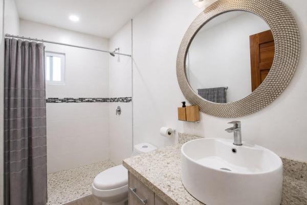 Complejo de apartamentos de 12 unidades en venta - pedasi, panamá
