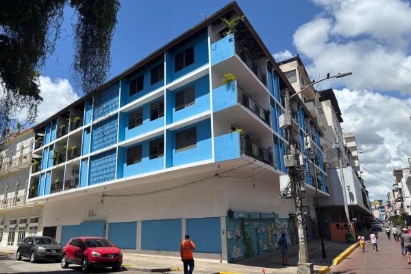 Commercial and residential building in santa ana