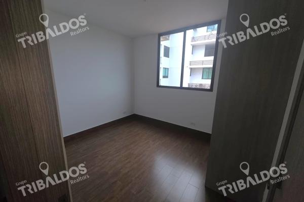 Sale of apartment in costamares