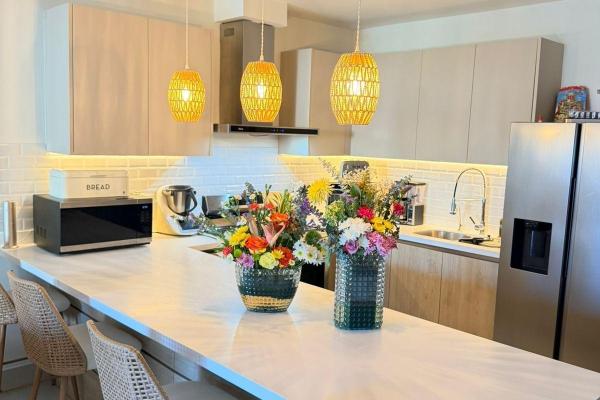 Ground floor apartment in playa escondida, colón