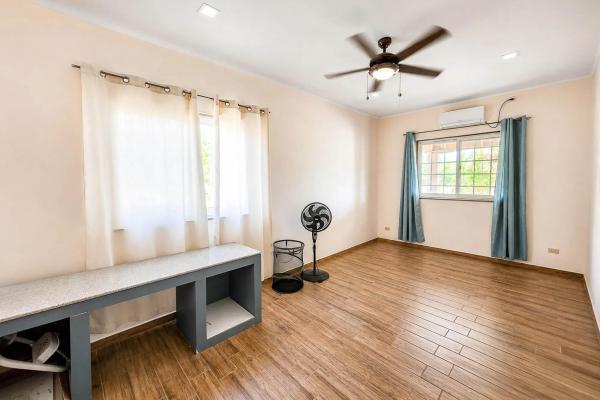 3-bedroom home & apartment near el estero beach