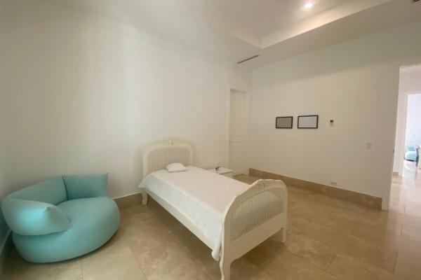 Sale of house in santa maria