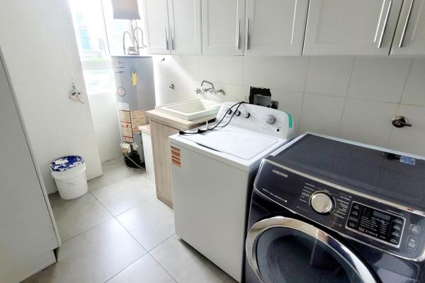 Bargain for sale at edf bahia marbella 1
