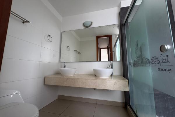 Apartment for sale in ph bahia del golf