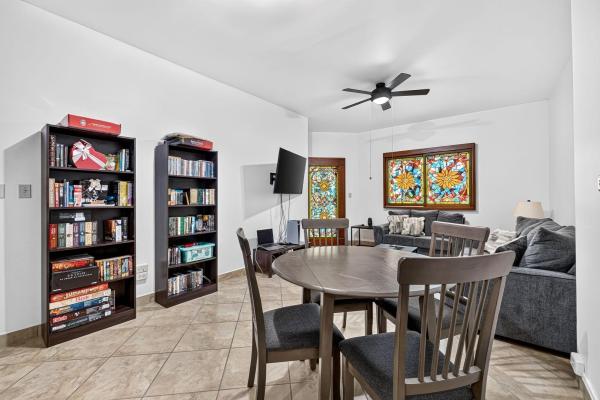 Condominio exclusivo en el tercer piso en valle escondido boquete