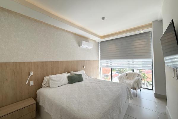 Renovated 1 bedroom condo for sale in coco del mar