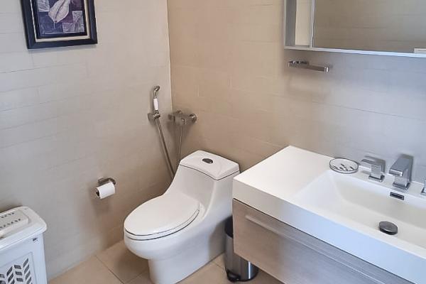 Venta de apartamento en ph waters on the bay, avenida balboa