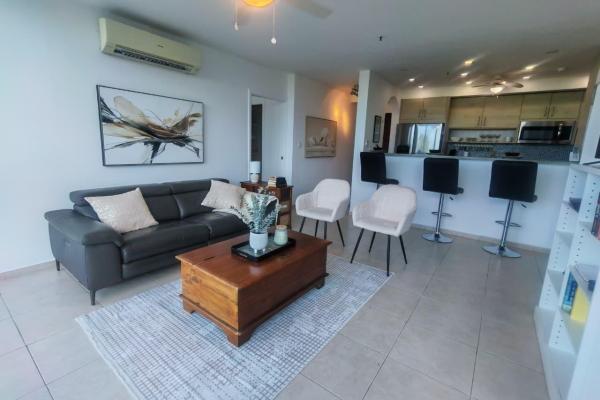 Apartamento de 2 habitaciones en ph coronado bay lado del amanecer