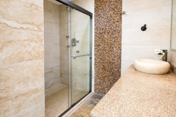 Apartment for sale in the innova tower building