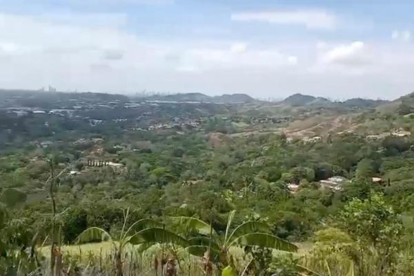 Large lot in las cumbres with great views