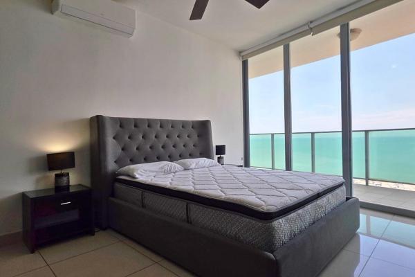 Se vende apartamento en ph allure piso alto con vista al mar