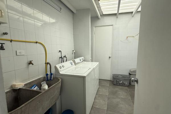 Sale of house in el avance de betania urbanization
