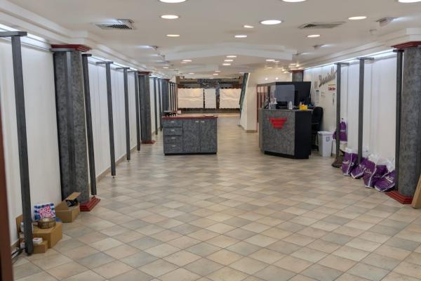 Sale of commercial space in el dorado shopping center