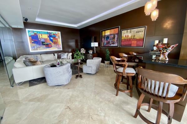 Venta de apartamento en the point, punta paitilla