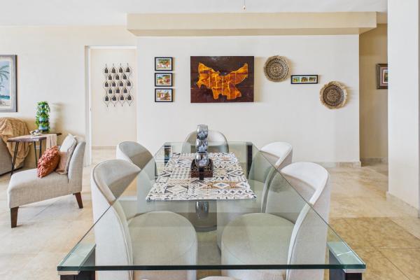 4 bdrm beachfront condo newly renovated coronado