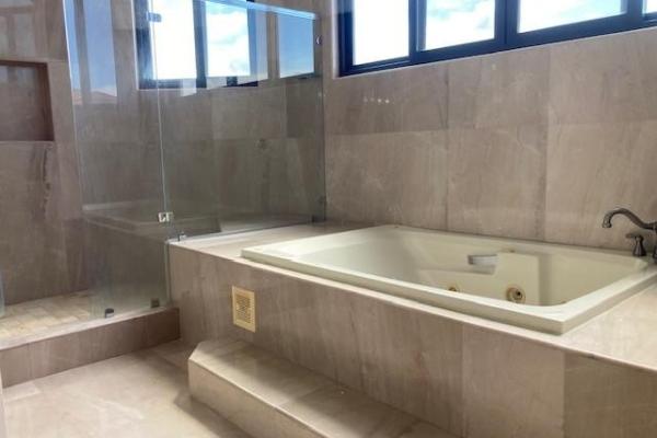 4 bedroom house toscana del este with solar panels