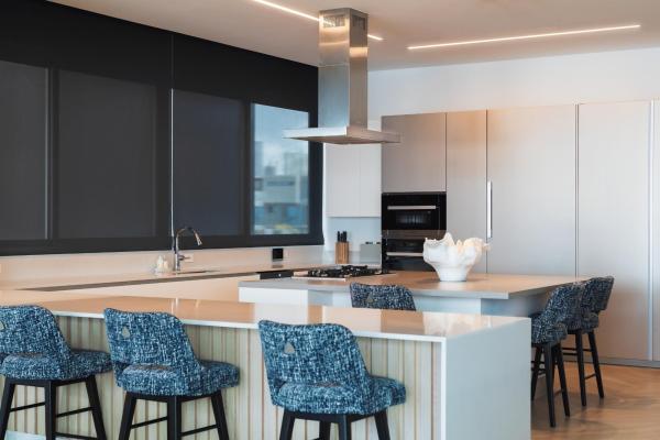 Waterfront 6 – wake up to the marina, own the view