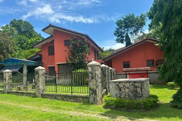 House for sale in ancon
