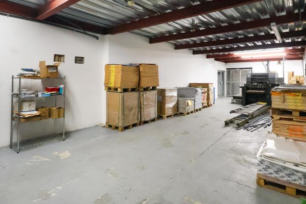 Warehouse for sale in parque lefevre