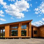 High-end off-grid home with volcán barú views