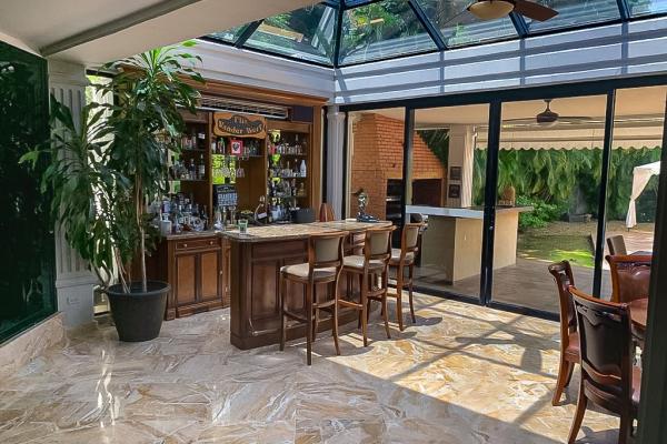 Venta o alquiler de casa en altos del golf