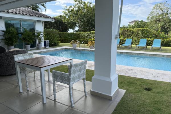 Sale of house in bijao beach club, rio hato.