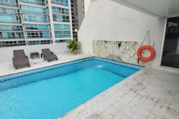 Bargain for sale at edf bahia marbella 1