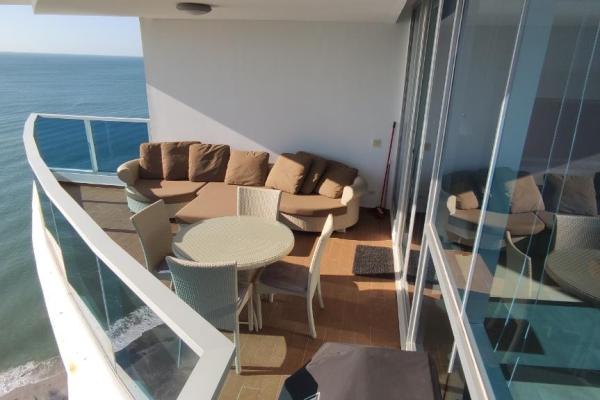 Apartamento frente al mar en ph royal palm, nueva gorgona