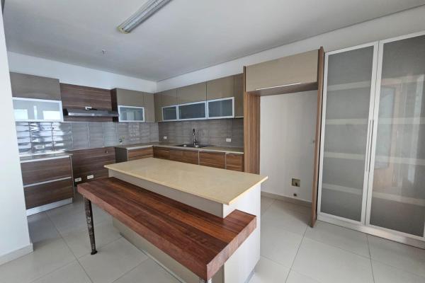Se vende apartamento marbella 47, reposeído