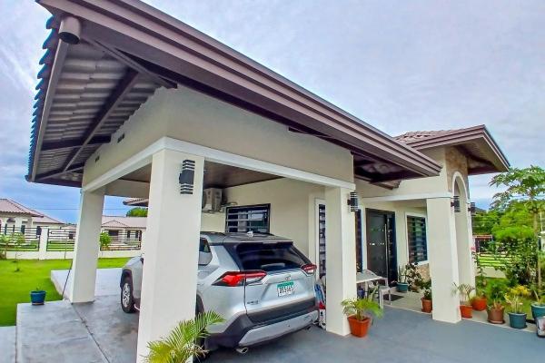 Casa de 3 dormitorios en venta en los algarrobos dolega