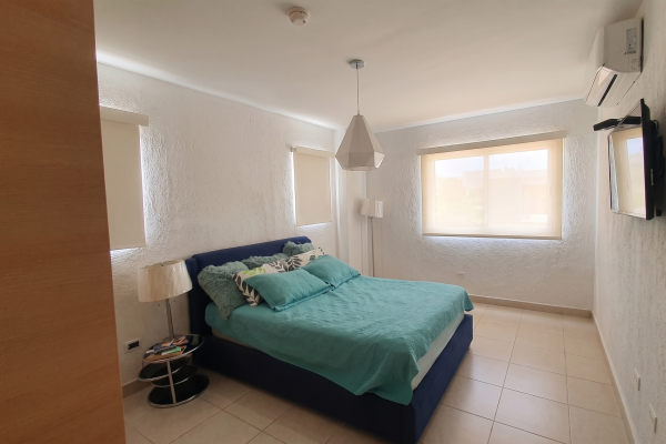House for sale in brisas del golf, victoria condominium.