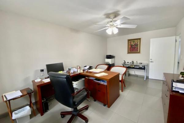 Venta de duplex comercial en obarrio