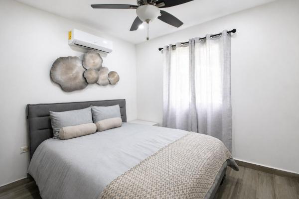 Complejo de apartamentos de 12 unidades en venta - pedasi, panamá