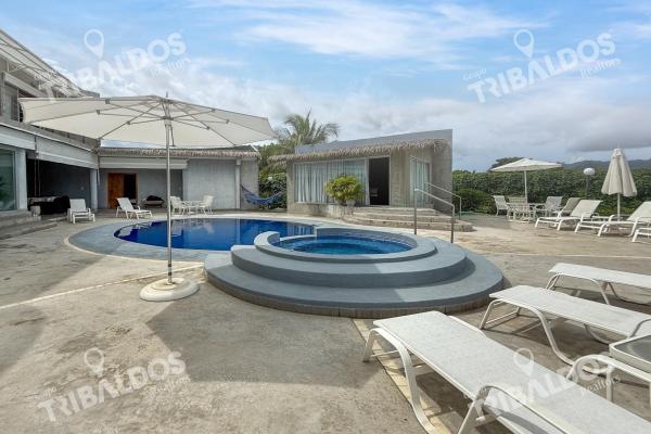 House for sale in coronado with 6 bedrooms