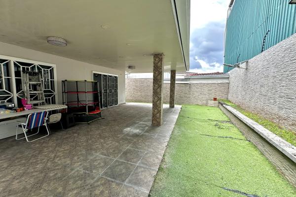 Venta de casa en dorado village en condado del rey