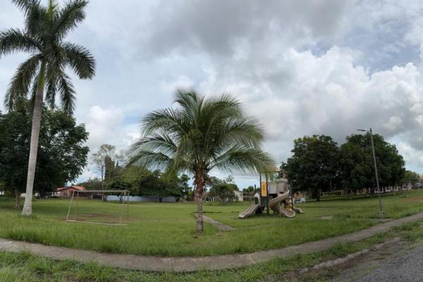 Beautiful 3 bedroom house in dolega panama