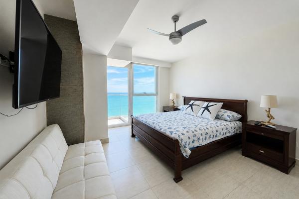Venta de apartamento en playa blanca ph lighthouse beach tower