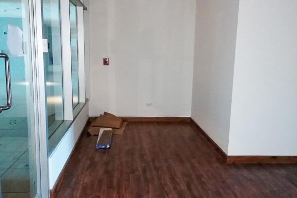 Alquiler de oficina en ph plaza real, costa de este