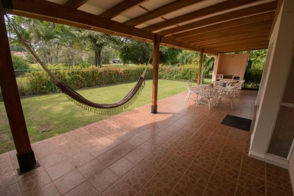 Casa cerca de la playa en costa blanca golf & villas