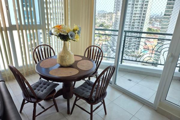 Apartamento amoblado en alquiler