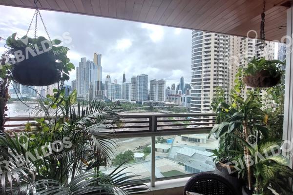Venta de apartamento en ph peninsula, punta paitilla